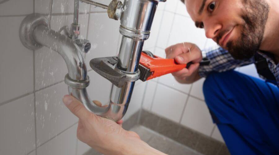 Professional emergency plumbing in Porter, TX